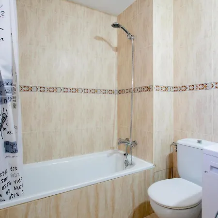 Stylish In Costa Adeje, Pool And Wi-fi Apartment